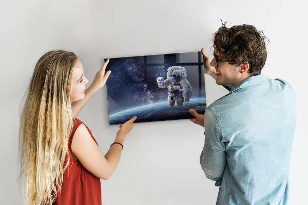 Magnetic board for wall astronaut design