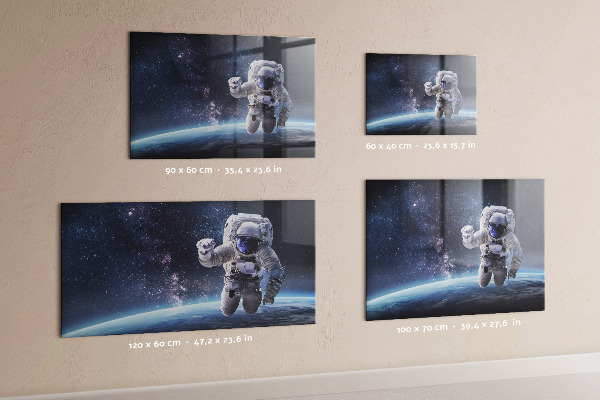Magnetic board for wall astronaut design