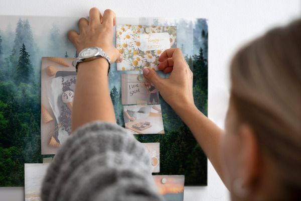 Magnetic board misty forest design