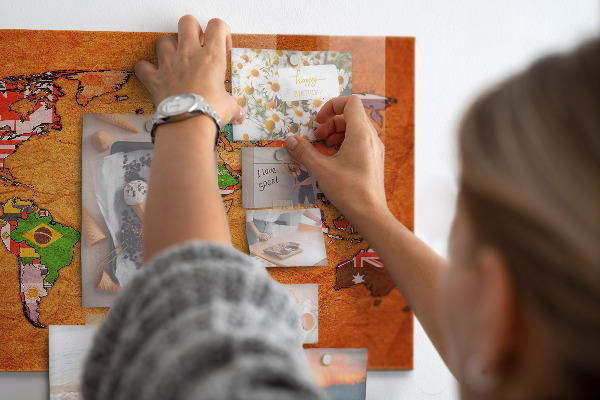 Magnetic world map with flags for wall mounting