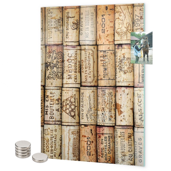 Notice board Wine corks