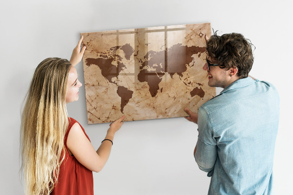 Dry erase board magnetic A world map for jotting down memories