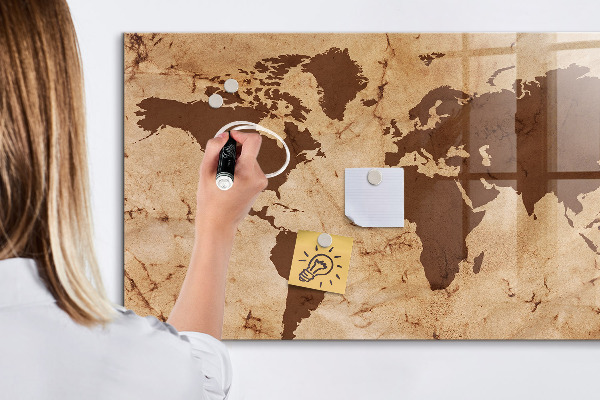 Dry erase board magnetic A world map for jotting down memories