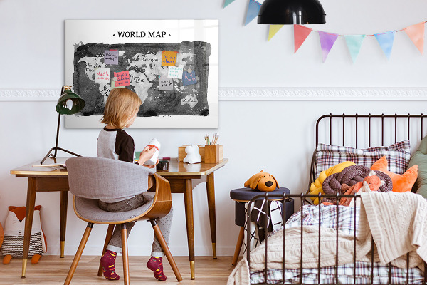 Dry erase board magnetic World map with photo locations