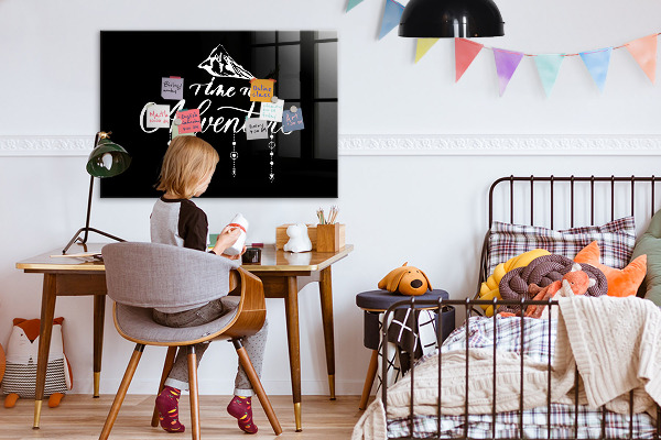 Magnetic dry erase board A stylish board for presenting memories