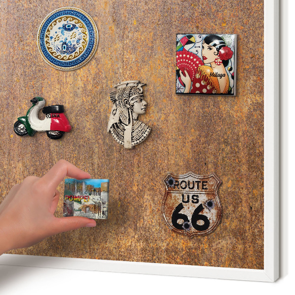 Magnetic board for travel magnets in a white frame Rusty elegance