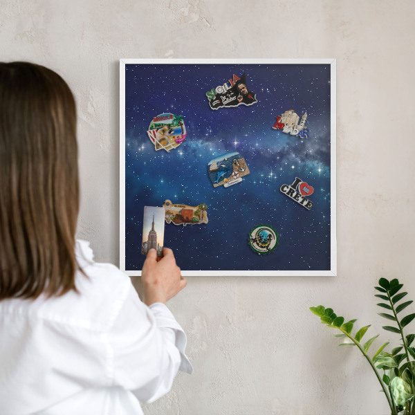 Magnetic board for travel magnets in a white frame Star space