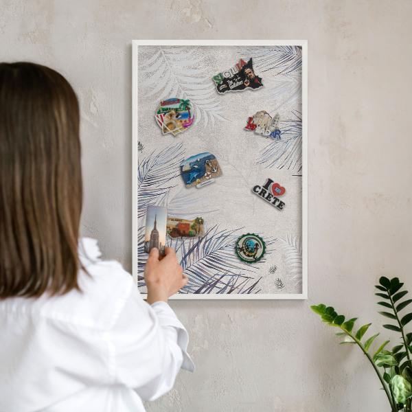 Magnetic board for travel magnets in a white frame Leafy elegance
