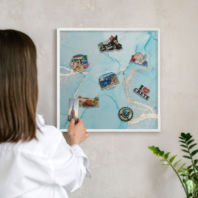 Magnetic board for travel magnets in a white frame Turquoise elegance