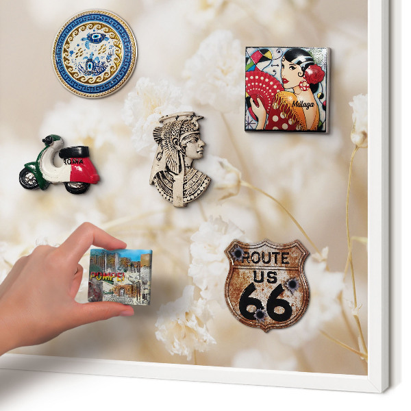 Decorative magnet board with a white frame Beige flowers