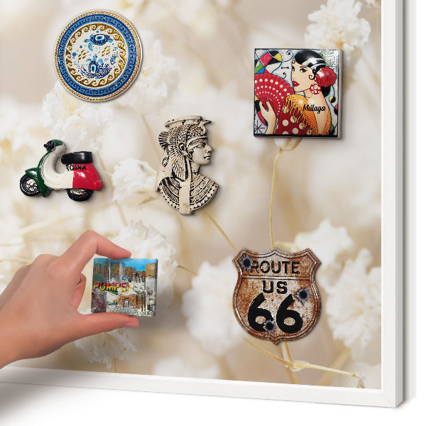 Decorative magnet board with a white frame Beige flowers