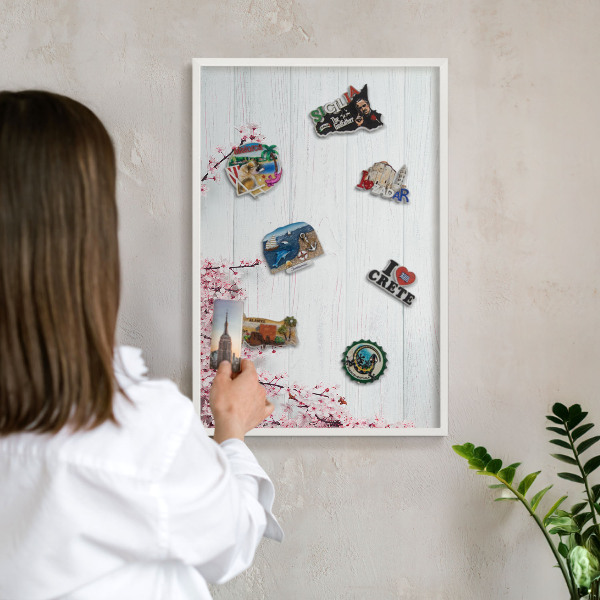 Magnetic board for travel magnets in a white frame Blooming Elegance