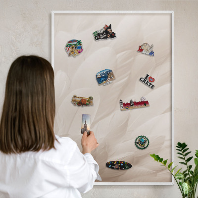 Magnetic board for travel magnets in a white frame Cream feathers