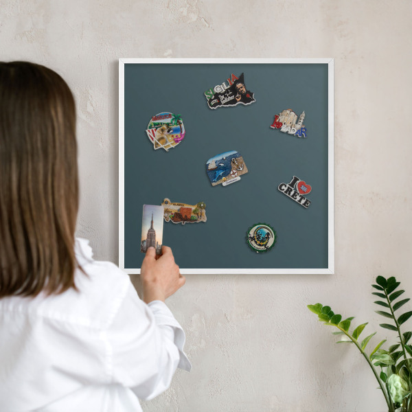 Magnetic board for travel magnets in a white frame Turquoise