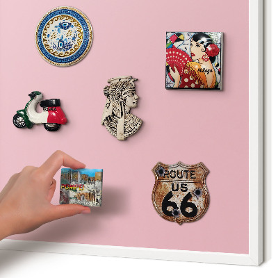 Magnetic board for travel magnets in a white frame Light pink