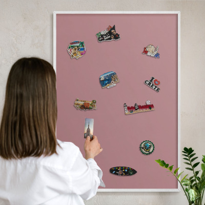 Magnetic board for travel magnets in a white frame Dusty pink