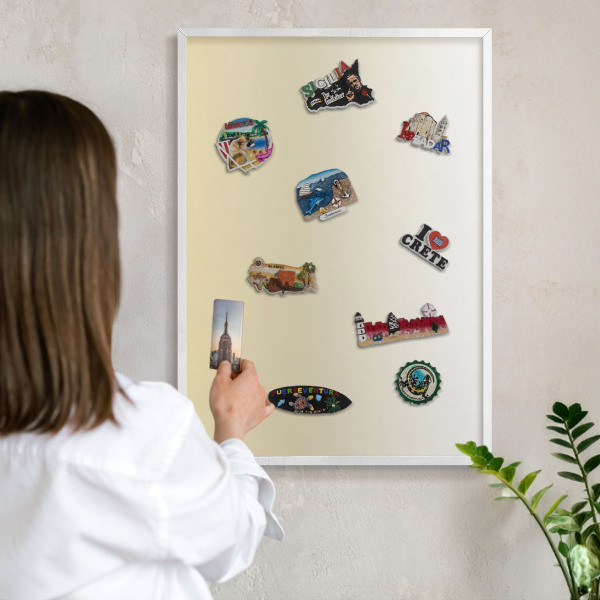 Magnetic board for travel magnets in a white frame Cream gradient