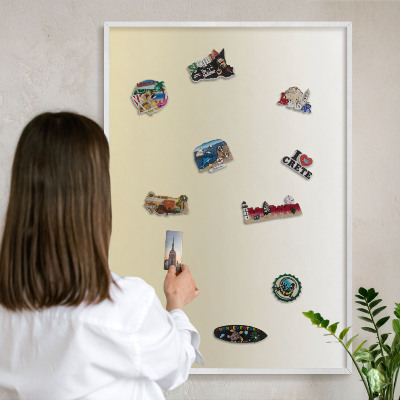 Magnetic board for travel magnets in a white frame Cream gradient