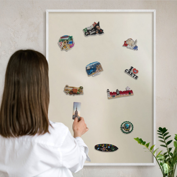 Magnetic board for travel magnets in a white frame Fog tone
