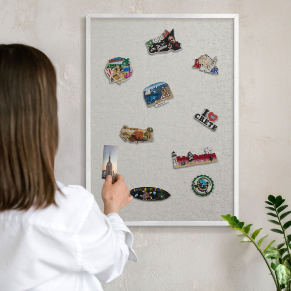 Magnetic board for travel magnets in a white frame Plant pattern