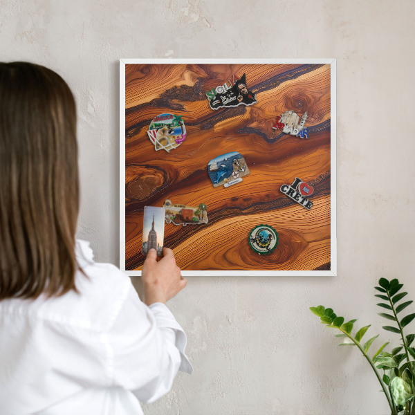 Magnetic board for travel magnets in a white frame Wooden rings