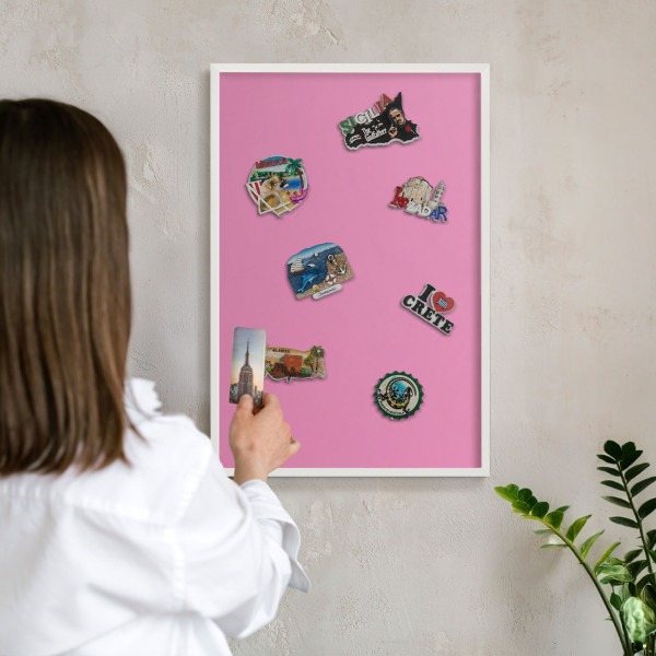 Magnetic board for travel magnets in a white frame Cool pink