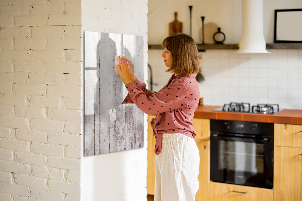 Magnetic dry erase board A board for presenting photos and notes