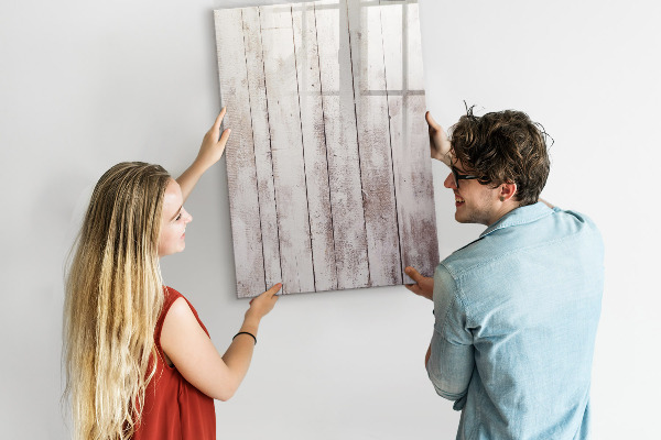 Magnetic dry erase board A board for presenting photos and notes