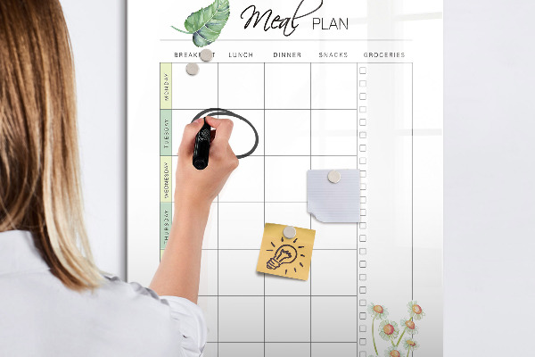 Magnetic dry erase board Meal plan for each week