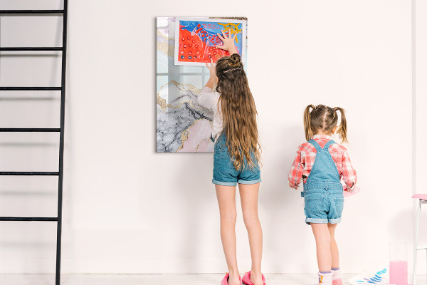 Dry erase board magnetic A stylish board for notes and photos