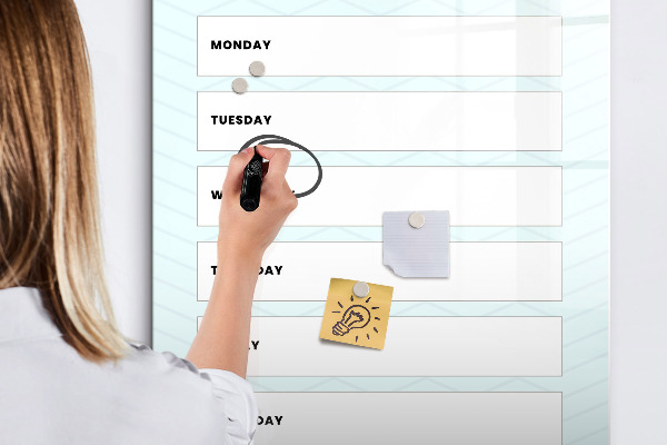 Dry erase board magnetic Weekly planner with space for photos