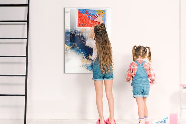 Dry erase board magnetic A stylish board for notes and photos