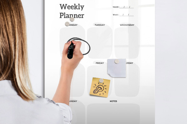 Magnetic dry erase board Weekly planner with space for photos