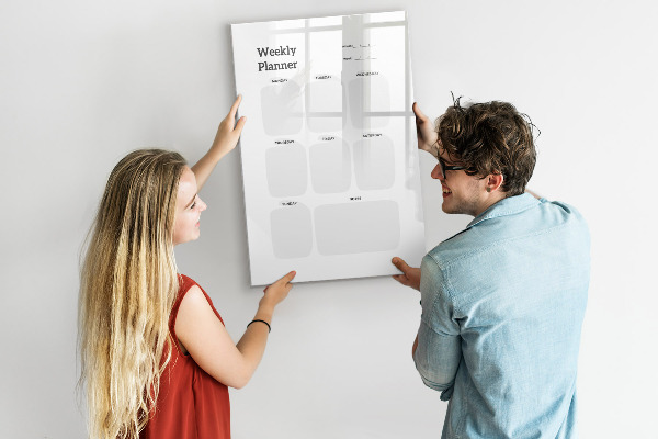 Magnetic dry erase board Weekly planner with space for photos