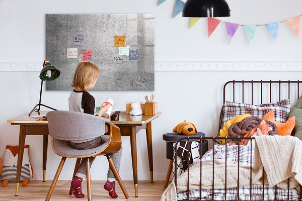 Magnetic dry erase board A modern board for hanging photos