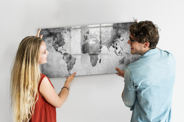 Dry erase board magnetic World map with personal photos