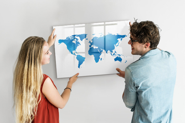 Dry erase board magnetic World map with photo locations