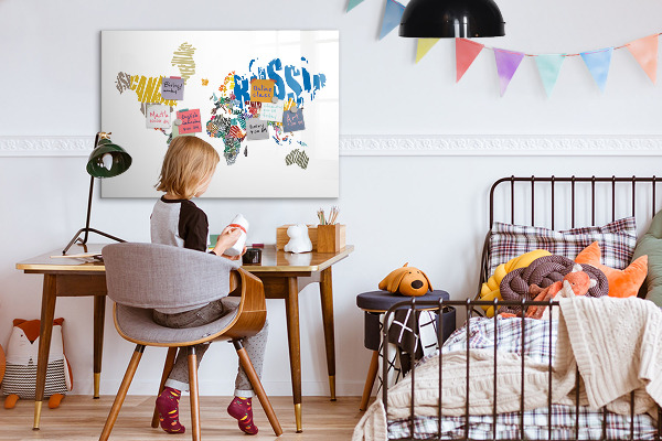 Magnetic dry erase board World map with photo locations