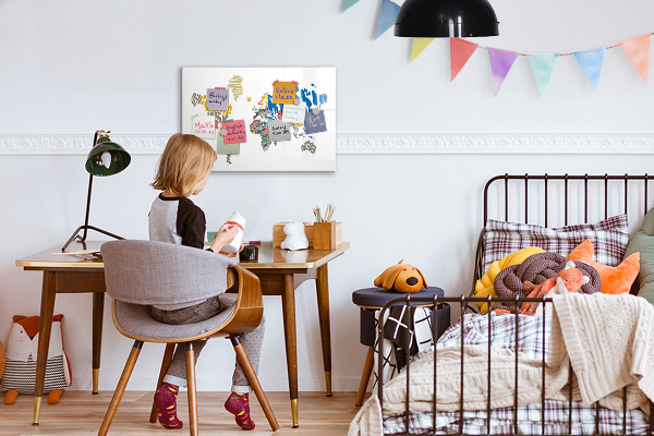 Magnetic dry erase board World map with photo locations