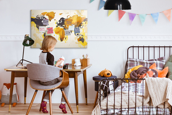 Dry erase board magnetic World map with photo locations