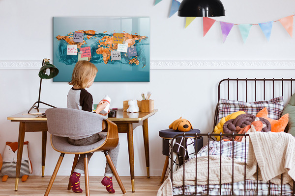 Magnetic dry erase board An interactive world with personal photos