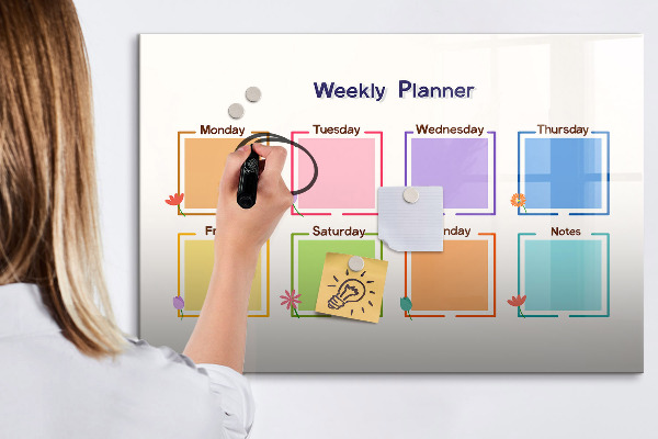 Magnetic dry erase board Weekly planner with space for photos