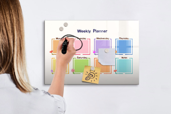 Magnetic dry erase board Weekly planner with space for photos
