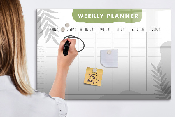 Dry erase board magnetic Weekly planner with space for photos