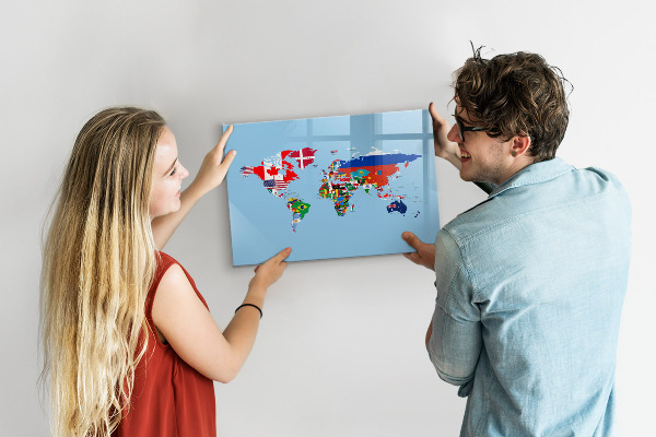 Dry erase board magnetic A world map with places and memories