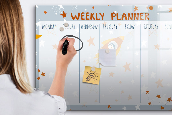 Magnetic dry erase board Weekly planner with space for photos