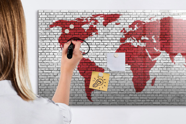 Magnetic dry erase board World map with photo locations