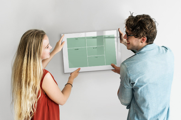 Magnetic dry erase board Organizer with notes and photos