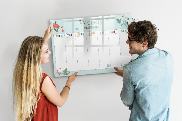 Magnetic dry erase board Weekly planner with space for photos