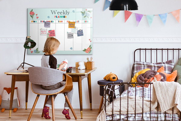 Magnetic dry erase board Weekly planner with space for photos